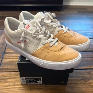 Jordan Series ES sz. 12